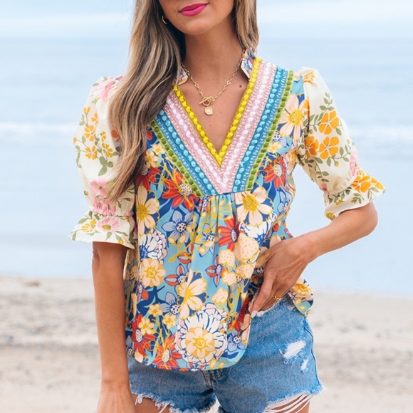Bohemian Floral Multicolor Women's Top - Picture 1 of 4